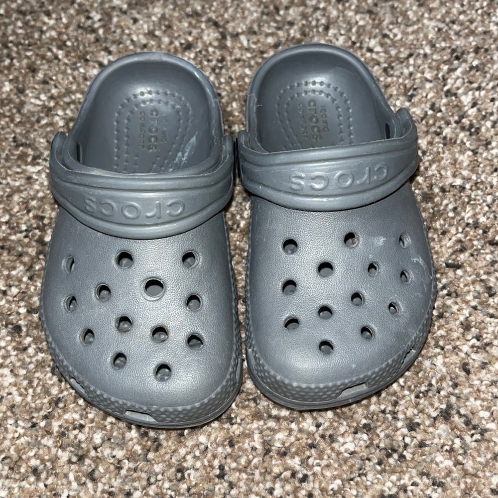 Kids crocs
